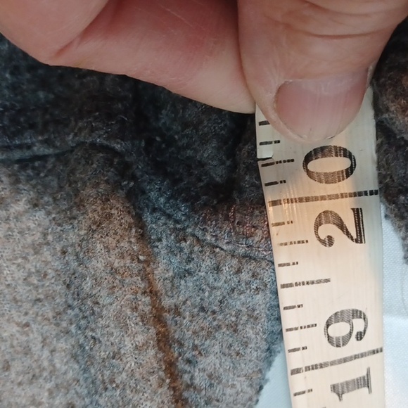 Catalina V Neck Fleece PullOver Top L - Picture 7 of 9